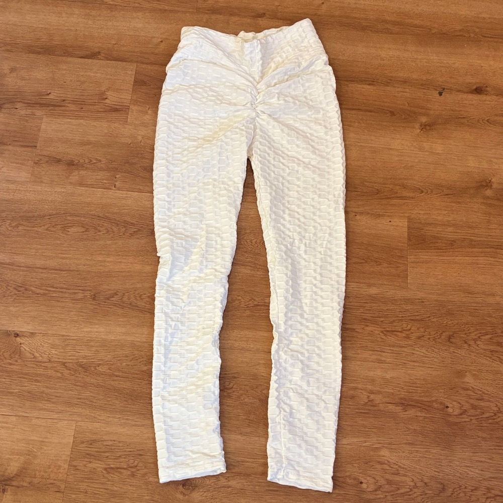 Textured White‎ Leggings